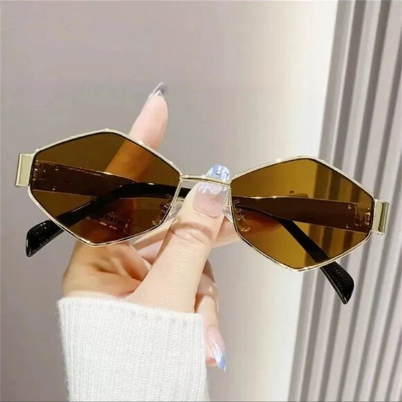 RETRO LENS SUNGLASSES TRIOMPHE METAL SUNGLASSES IN METAL - Picture 1 of 6